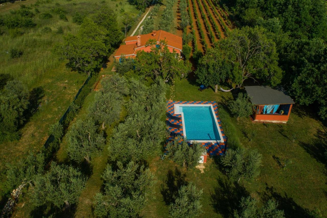 Home Lunge Медулин Экстерьер фото